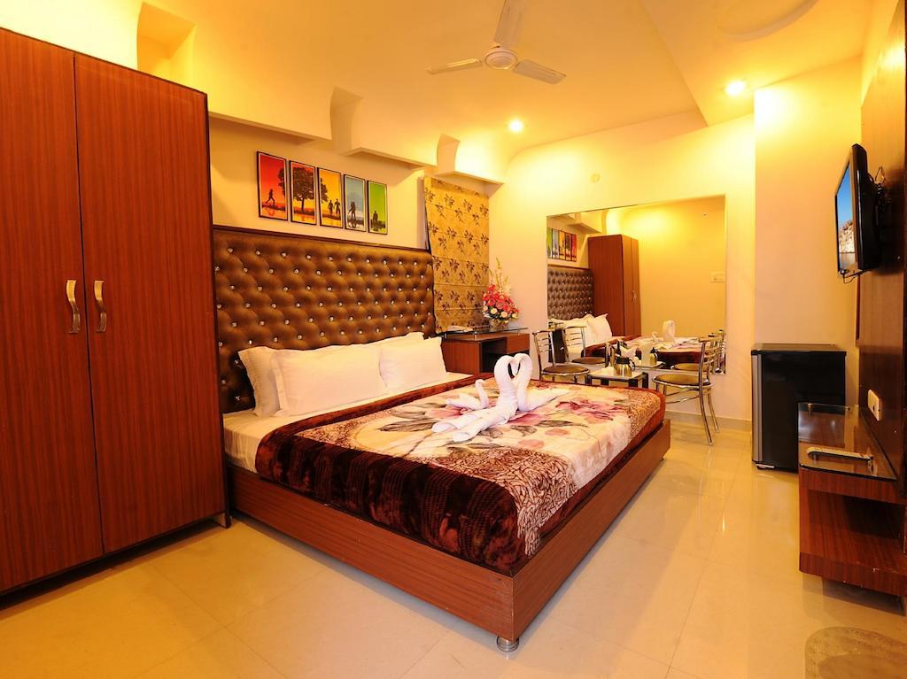 Hotel Pearl Inn & Suites Amritsar Habitación foto